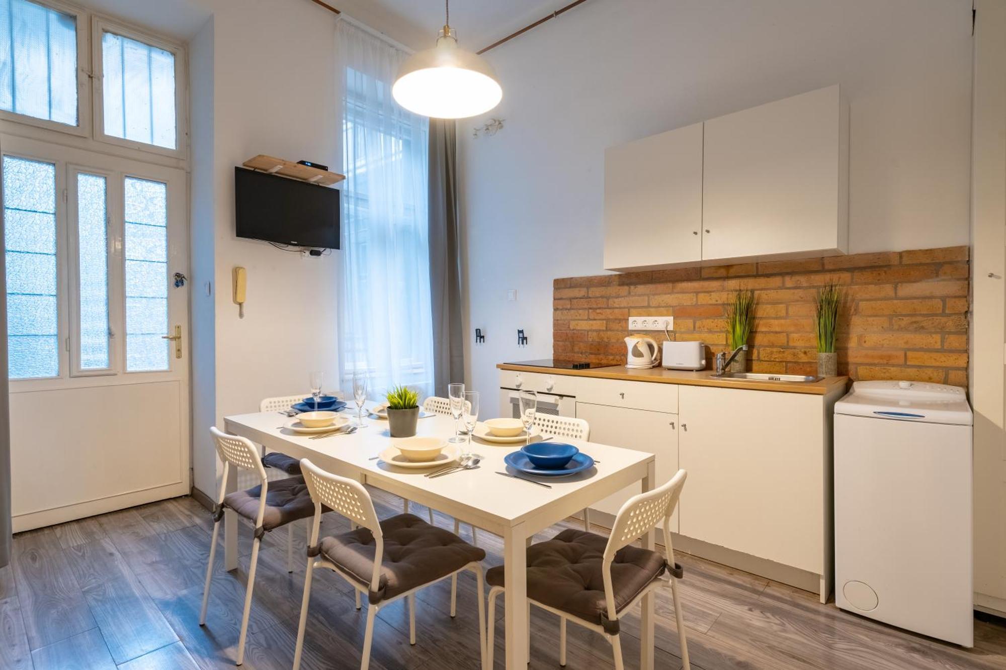 Wave - 3 Bedroom Apt In Center Budapest Exterior photo